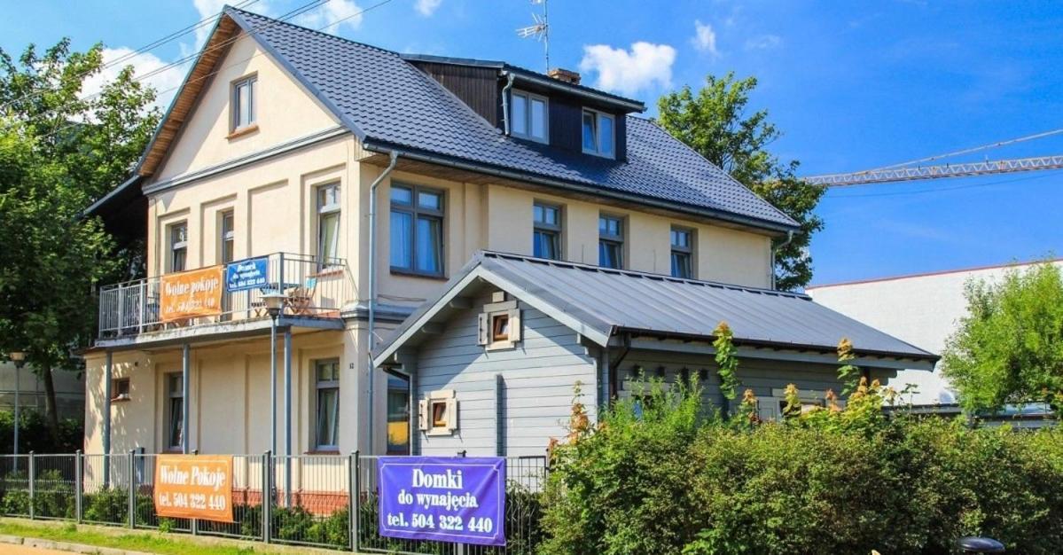Pokoje I Domki Letniskowe Bros Dziwnów エクステリア 写真